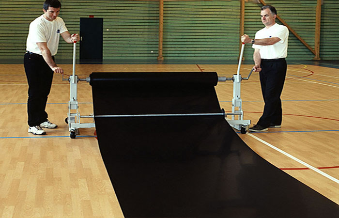 extension suelo protector en polideportivo